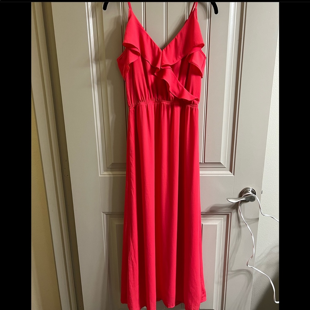 Banana Republic NWOT -pinky/red long dress with open shoulder